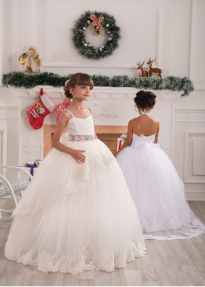 Spaghetti Straps Ivory Pleated Lace Tulle Floor Length Flower Girl Dress